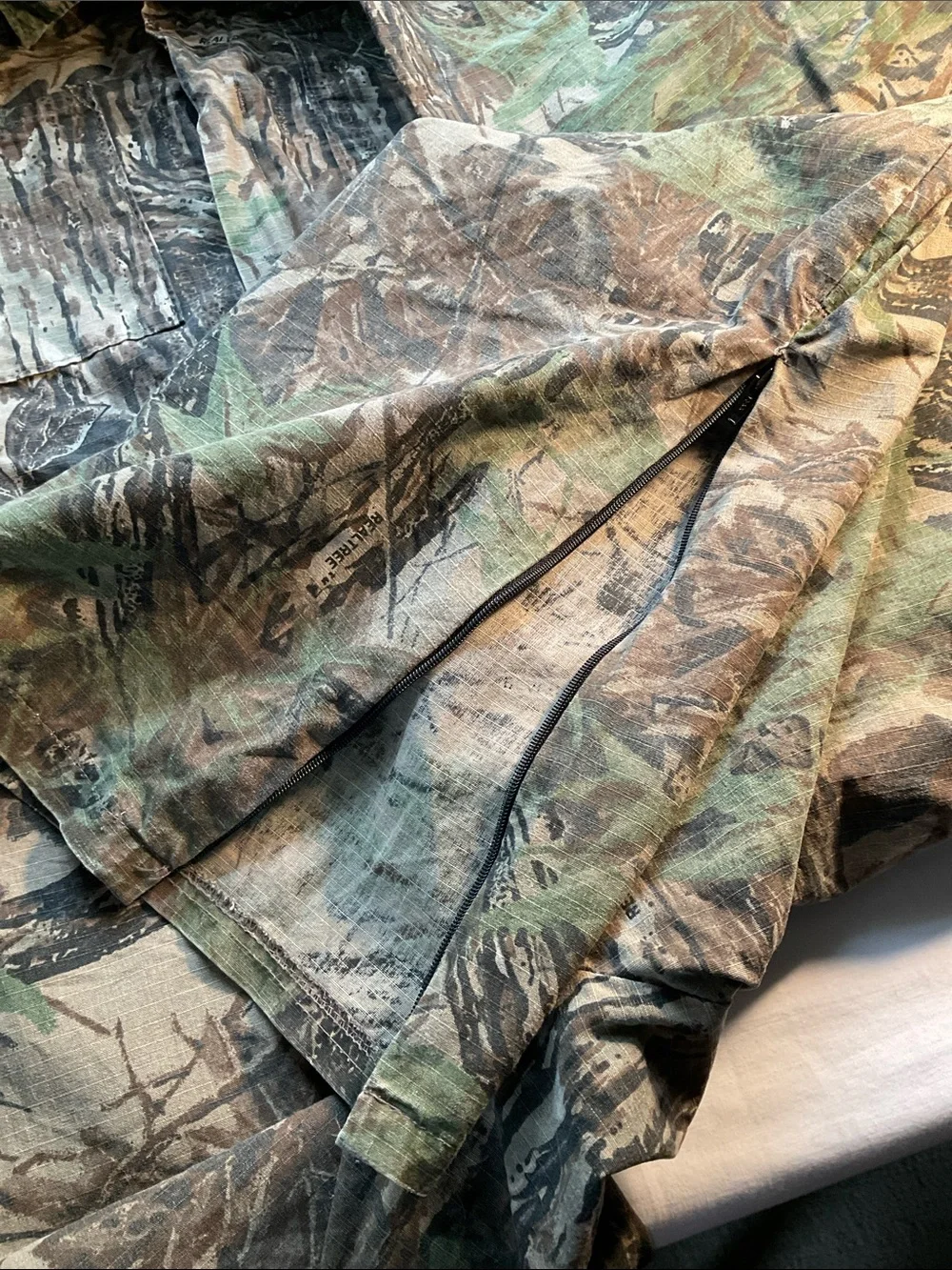 Camouflage REALTREE Hunting Coveralls in Green & Brown